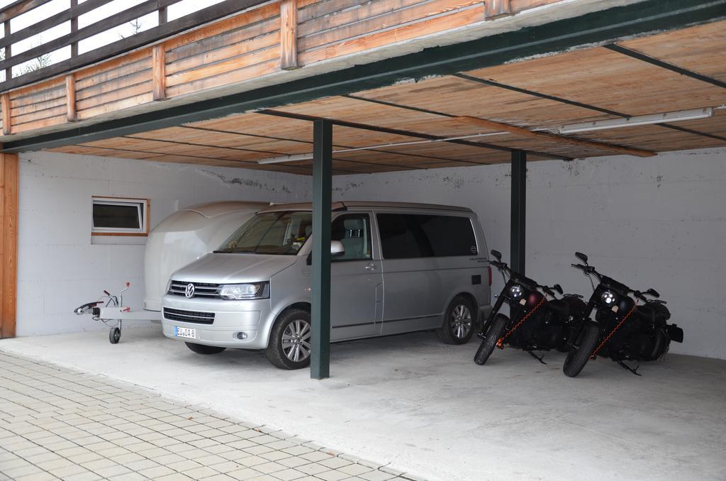 Pension Zum Schreiner Hermagor-Pressegger See Exterior foto