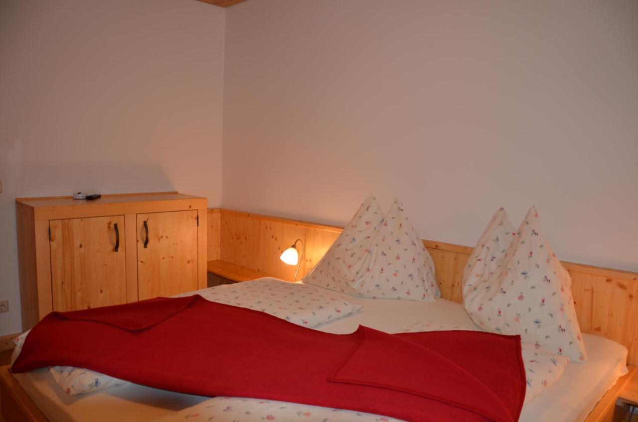Pension Zum Schreiner Hermagor-Pressegger See Exterior foto